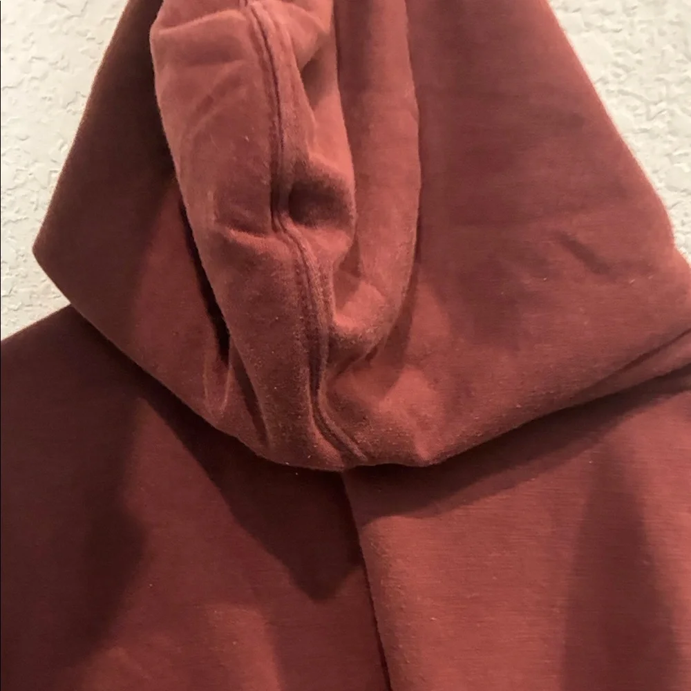 The North Face Deep Maroon Pullover Hoodie with White Logo SIZE L